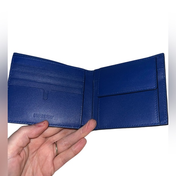 New Authentic BURBERRY Blue EKD Bifold with Coin Wallet $550.00 - Picture 9 of 11